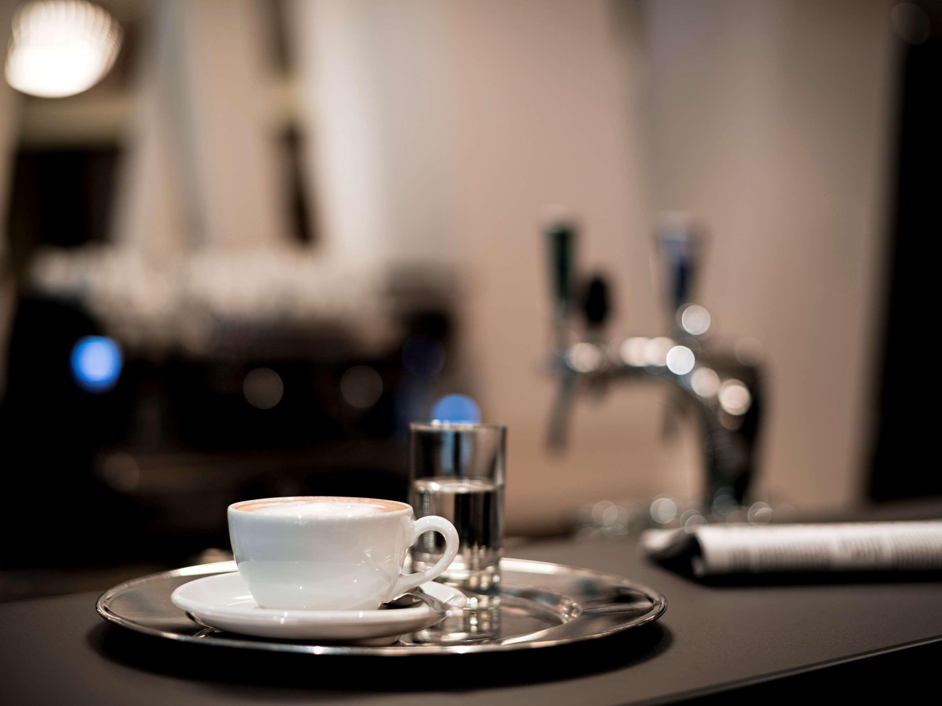 Pullman Basel Europe Hotel Luaran gambar